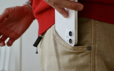 Fertilité masculine et téléphones portables : une étude relance l’alerte