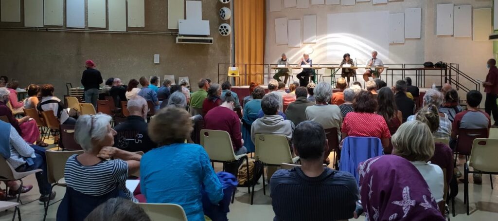 Conférence à Die avec Michèle Rivasi